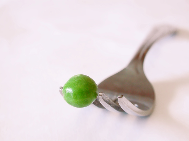 What's the problem with clean eating?