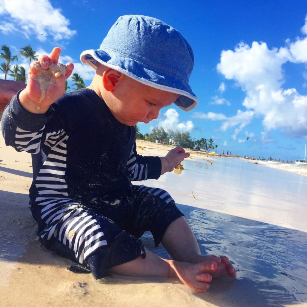 How To Feed Your Baby When Travelling
