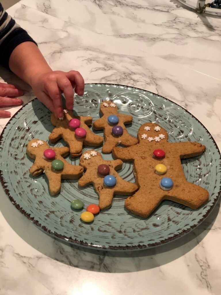 Very Low Sugar Gingerbread Men Recipe