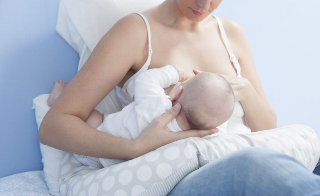 Getting into a Confident Mindset for Breastfeeding