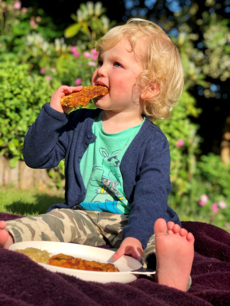 Eating Out - Top Tips For a Healthy Kids' Meal