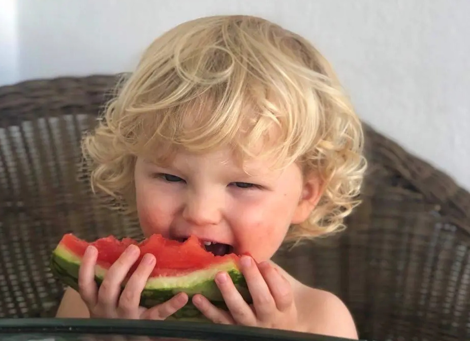 How to keep your child hydrated when they don't drink much