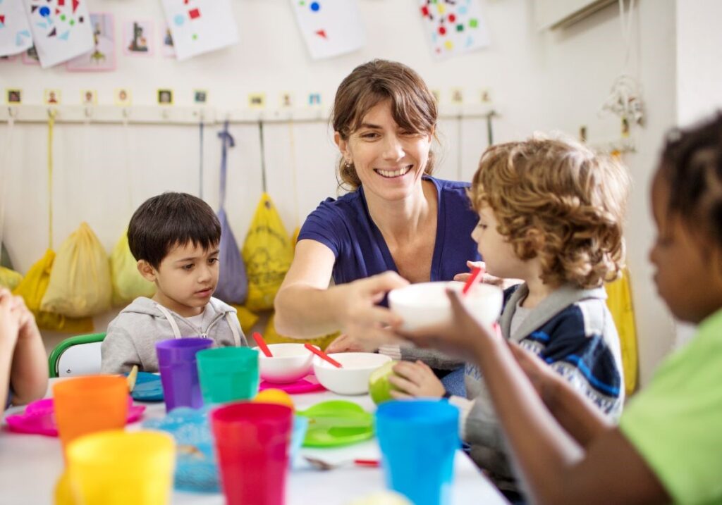 Making Mealtimes a Positive Experience at Nursery 