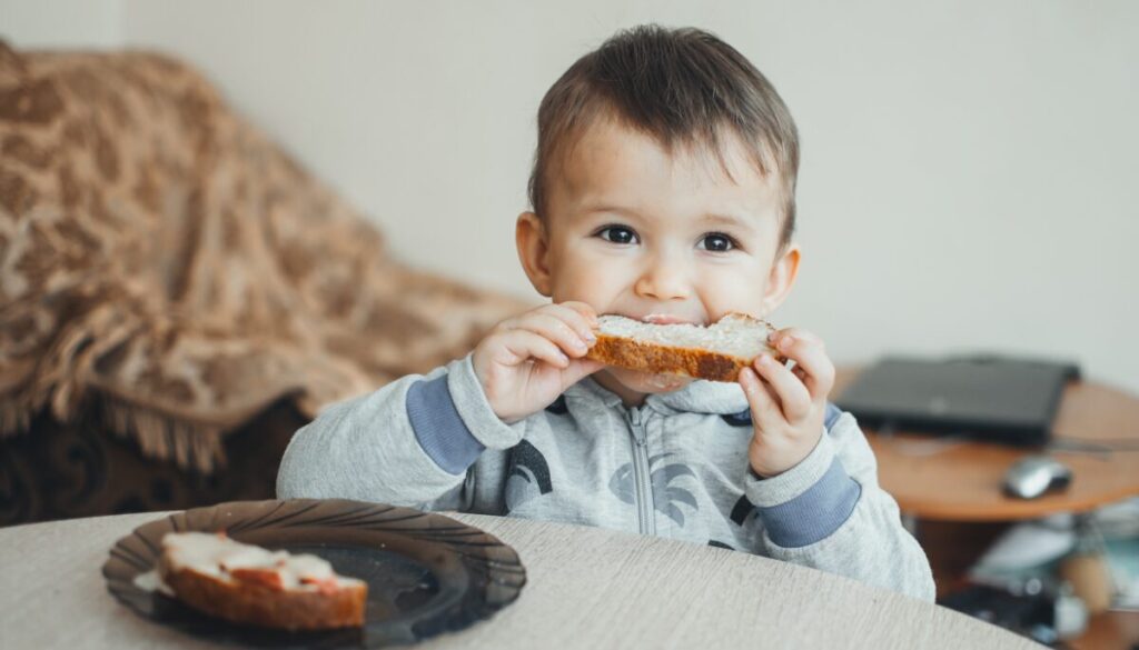 How to Choose the Best Bread for Your Baby or Toddler