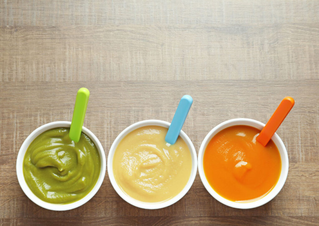 Should I Wait Three Days Before Introducing New Foods During Weaning?