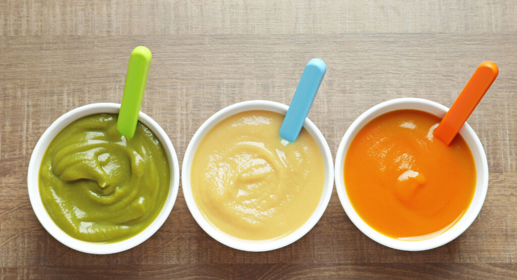 How to Prepare and Store Baby Purees When Weaning