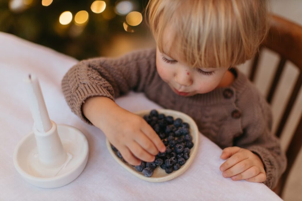 Should I Encourage My Child to Take a Bite of Food?