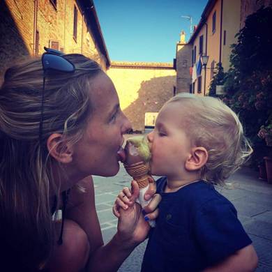 Eating Out and About with Baby: Food Ideas and Tips