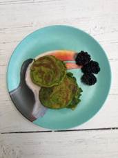 Eating Out and About with Baby: Food Ideas and Tips