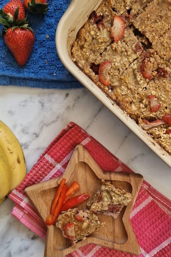 Toddler-Friendly Strawberry Oat Bars
